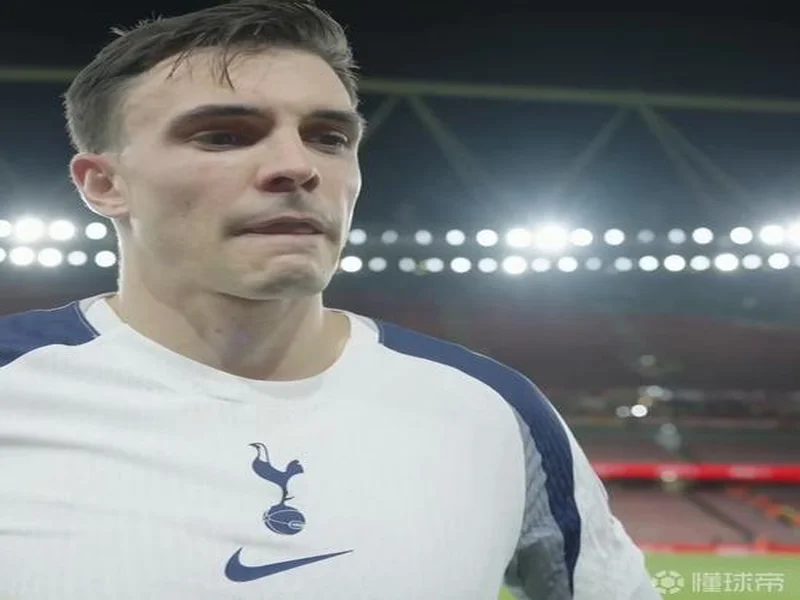 帕利尼亚：想对球迷们说声抱歉，我们辜负了他们的期待